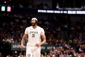 浓眉谈被湖人交易:当我接到电话时 我还以为他们在开玩笑