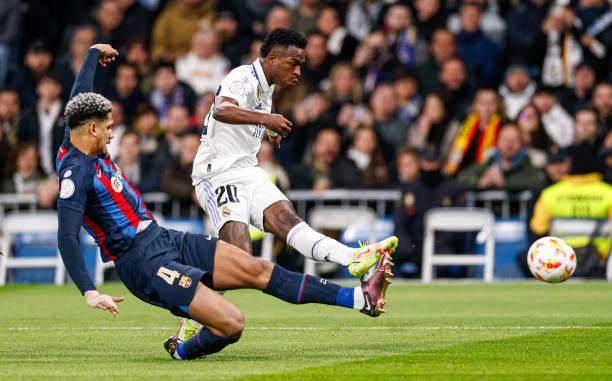 开云平台-安帅:巴萨今晚不配赢球 哈维:不满意场面满意结果