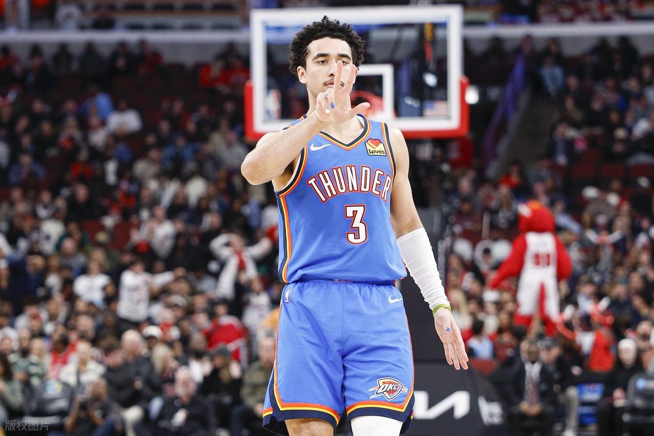 开云平台-班凯罗37+5+6无缘今日最佳球员!因为爱德华兹41+6+2+5创纪录!